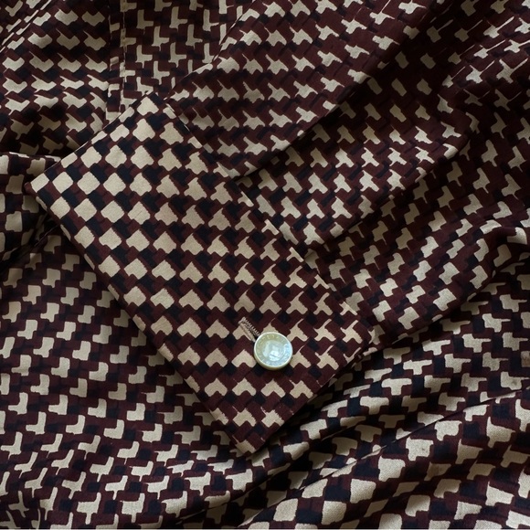 Vintage Louis Féraud Geometric Print Blouse Made in Italy, 100% Silk - Size M, - Picture 13 of 14